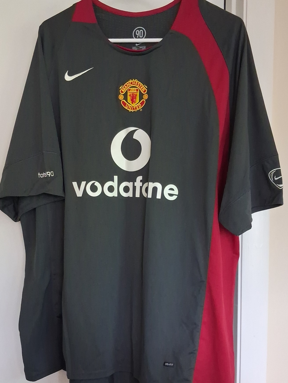 Nike Men’s Grey and Red Manchester United Football Jersey